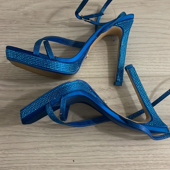 Blue Zara pumps - Picture 2 of 3